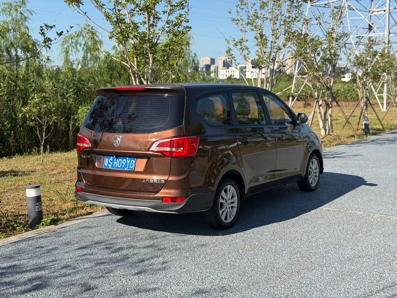 Фото 4 - Baojun 730