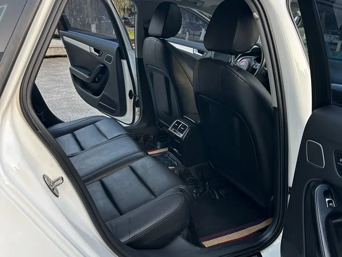 Audi A4L 2015 35 TFSI Auto Standard фото 12