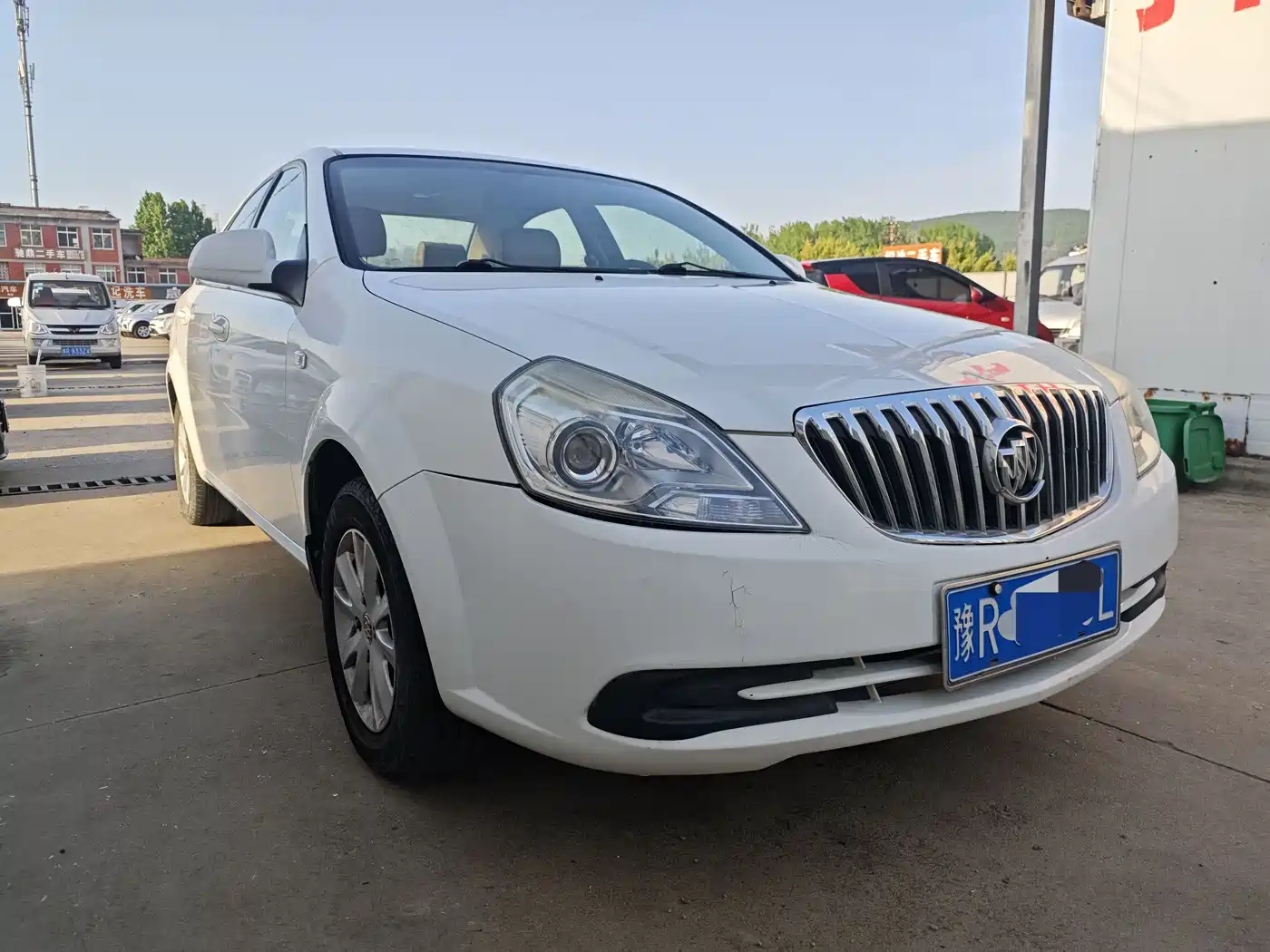 Buick Excelle 2015 1.5L Manual Classic фото 3