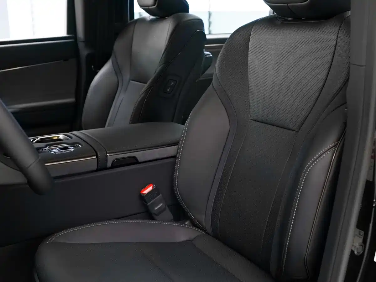 Lexus LM 2026 2025 Model 500h Six-Seater Prestige Edition