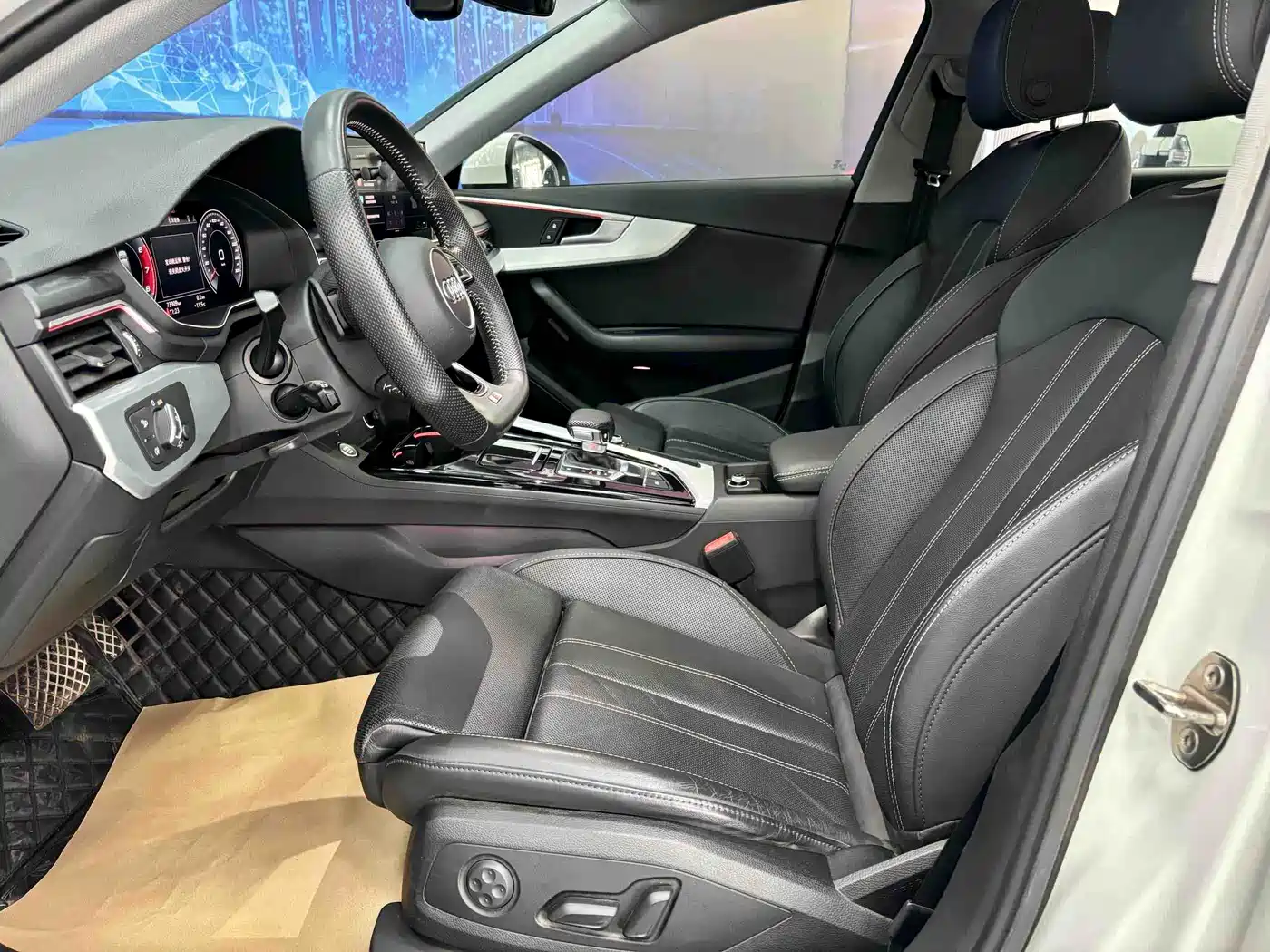 Audi A4L 2020 40 TFSI Luxury Dynamic фото 8