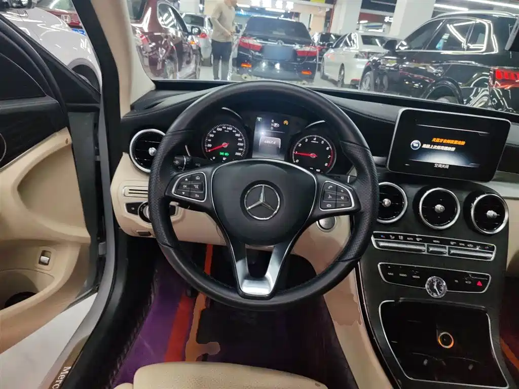 Mercedes-Benz C-Class 2015 C 200 L Sport фото 11