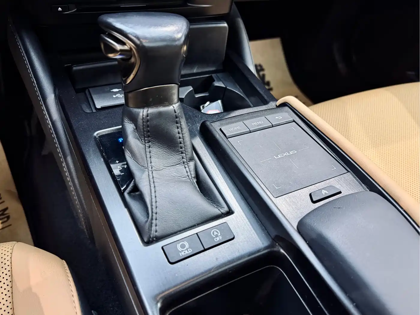 Lexus ES 2021 260 Excellence Edition фото 16