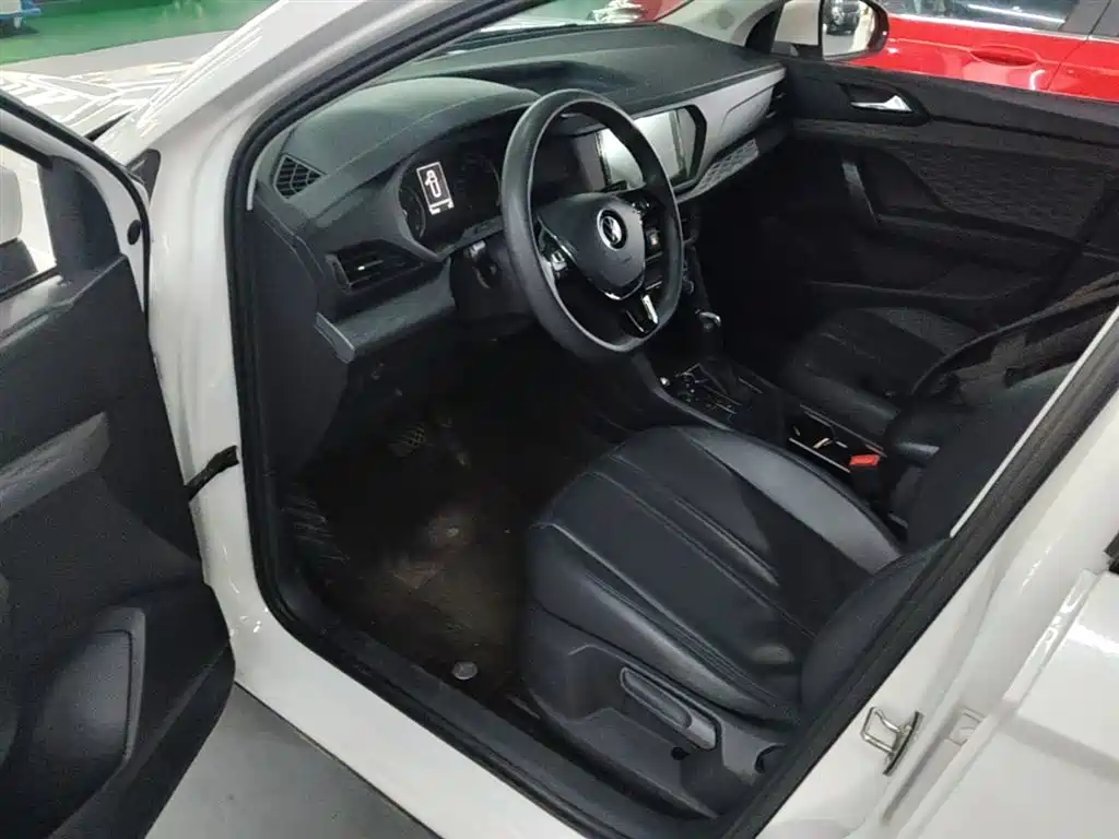 Volkswagen Tharu 2021 Model 280TSI 2WD Trend Edition фото 12