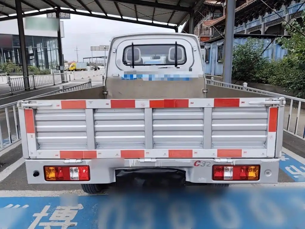 Dongfeng Xiaokang DFSK C32 2020 2019 1.5L Standard China VI DK15