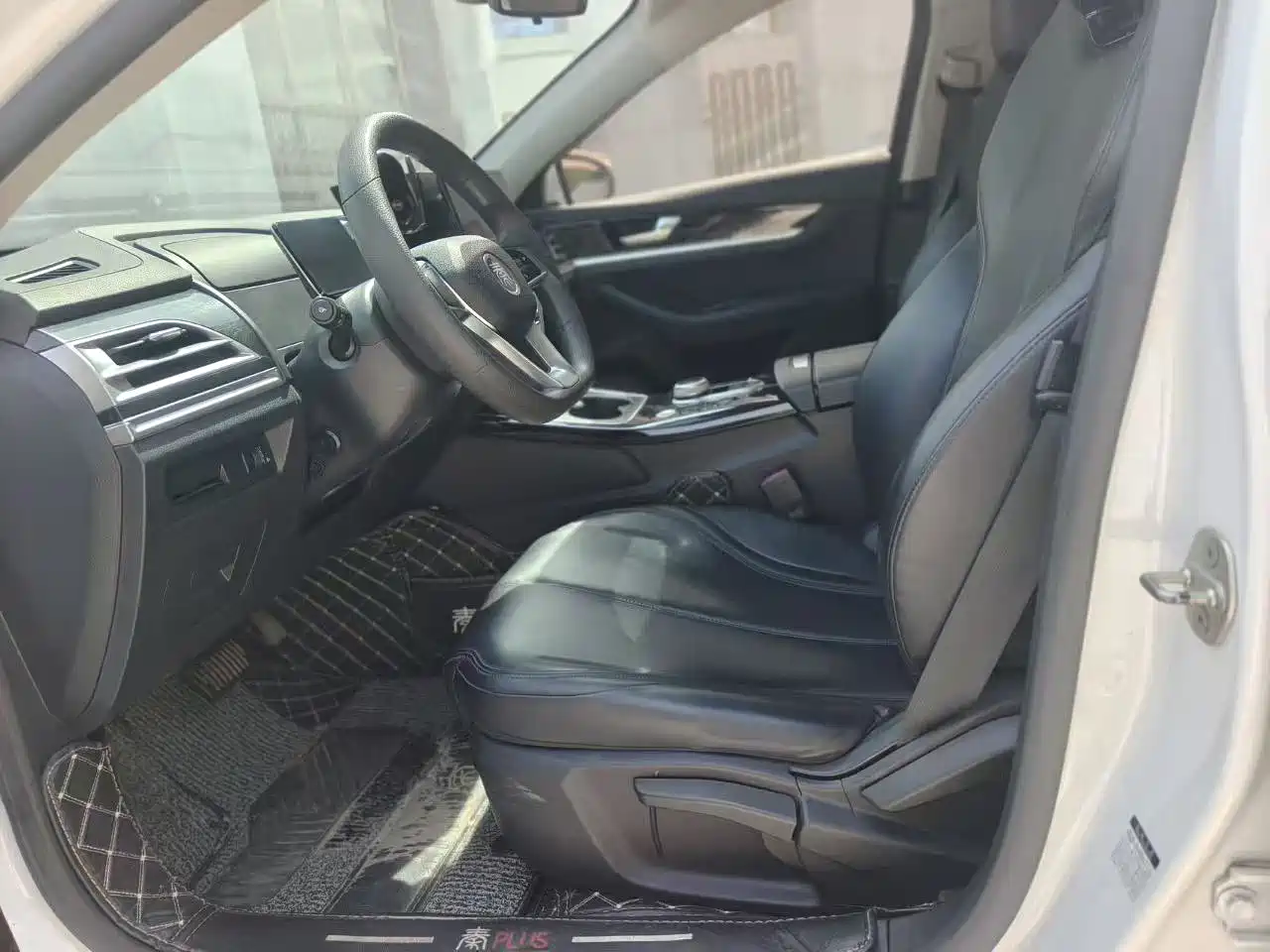 Photo 3 - BYD Qin PLUS