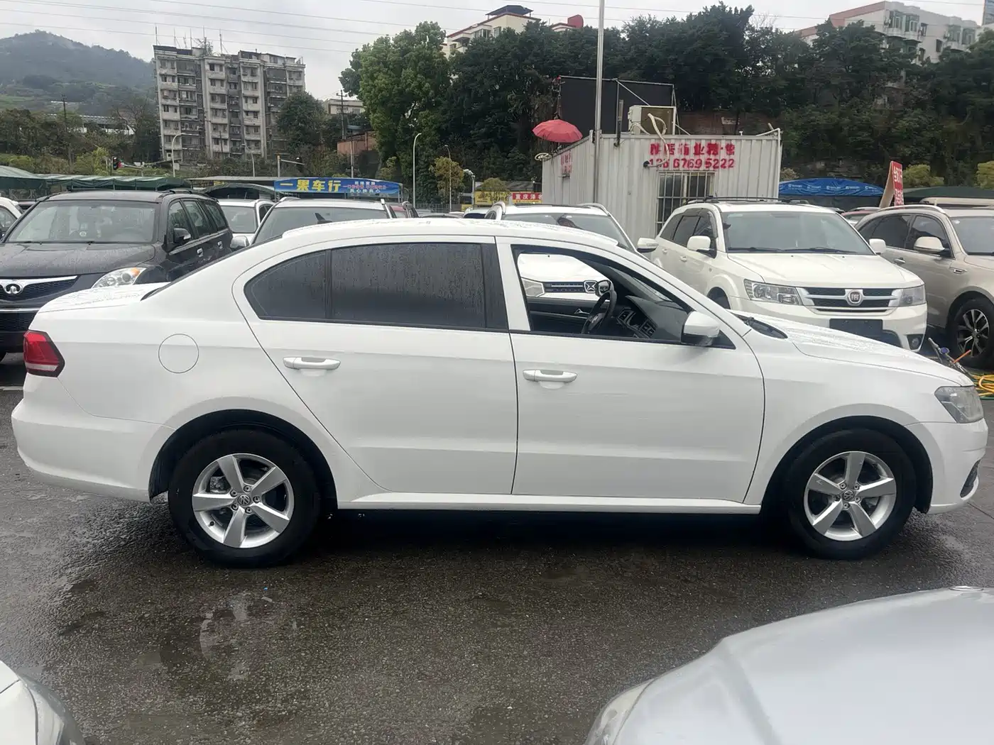Volkswagen Lavida 2021 1.5L Manual Trend Edition фото 4
