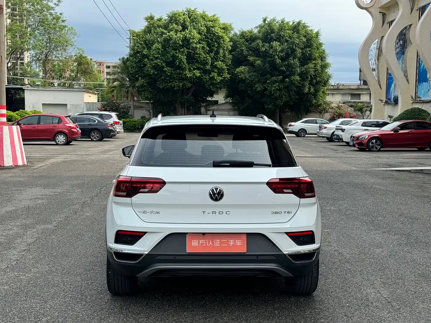 Volkswagen T-ROC 2022 280TSI DSG 2WD Comfort PLUS фото 4