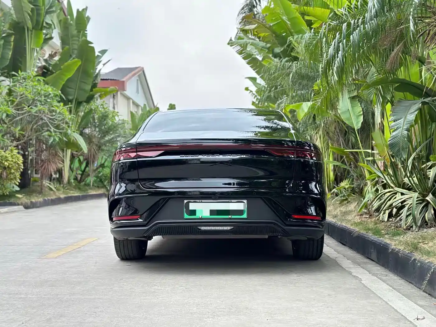 BYD HAN
