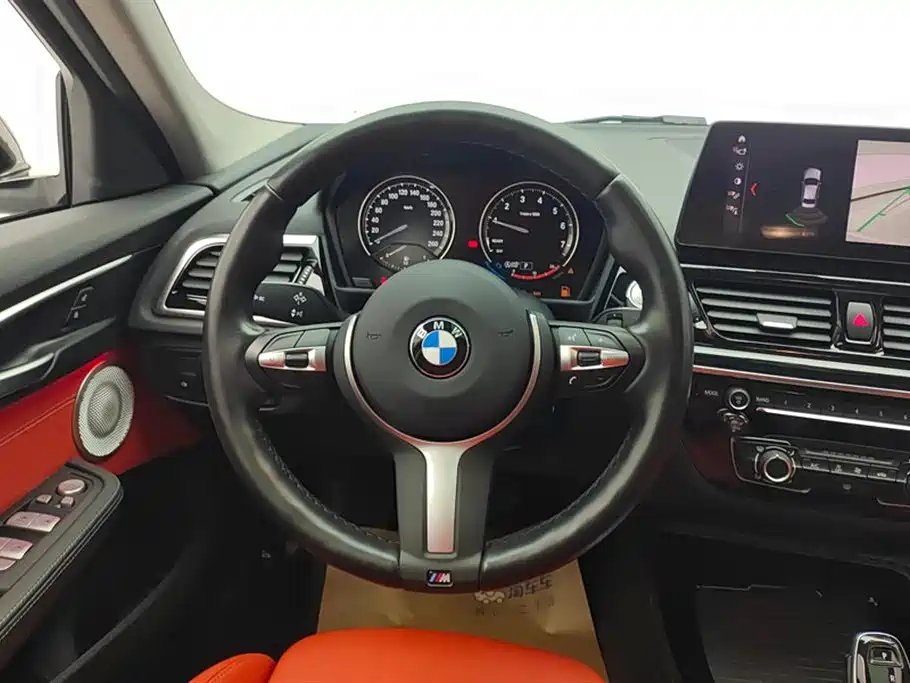 BMW 1 Series 2022 125i M Sport Shadow Edition фото 15