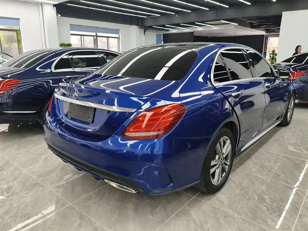 Mercedes-Benz C-Class 2017 Facelift C 200 L Sport Edition фото 7