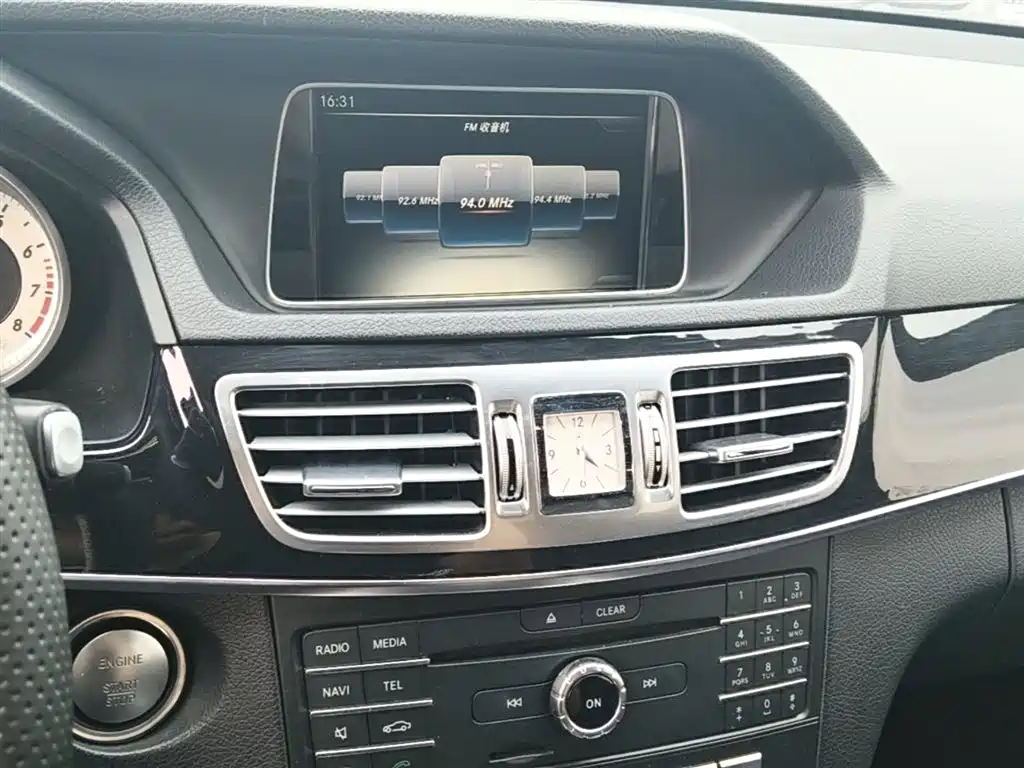 Mercedes-Benz E-Class 2015 Facelift E 260 L Sport фото 13