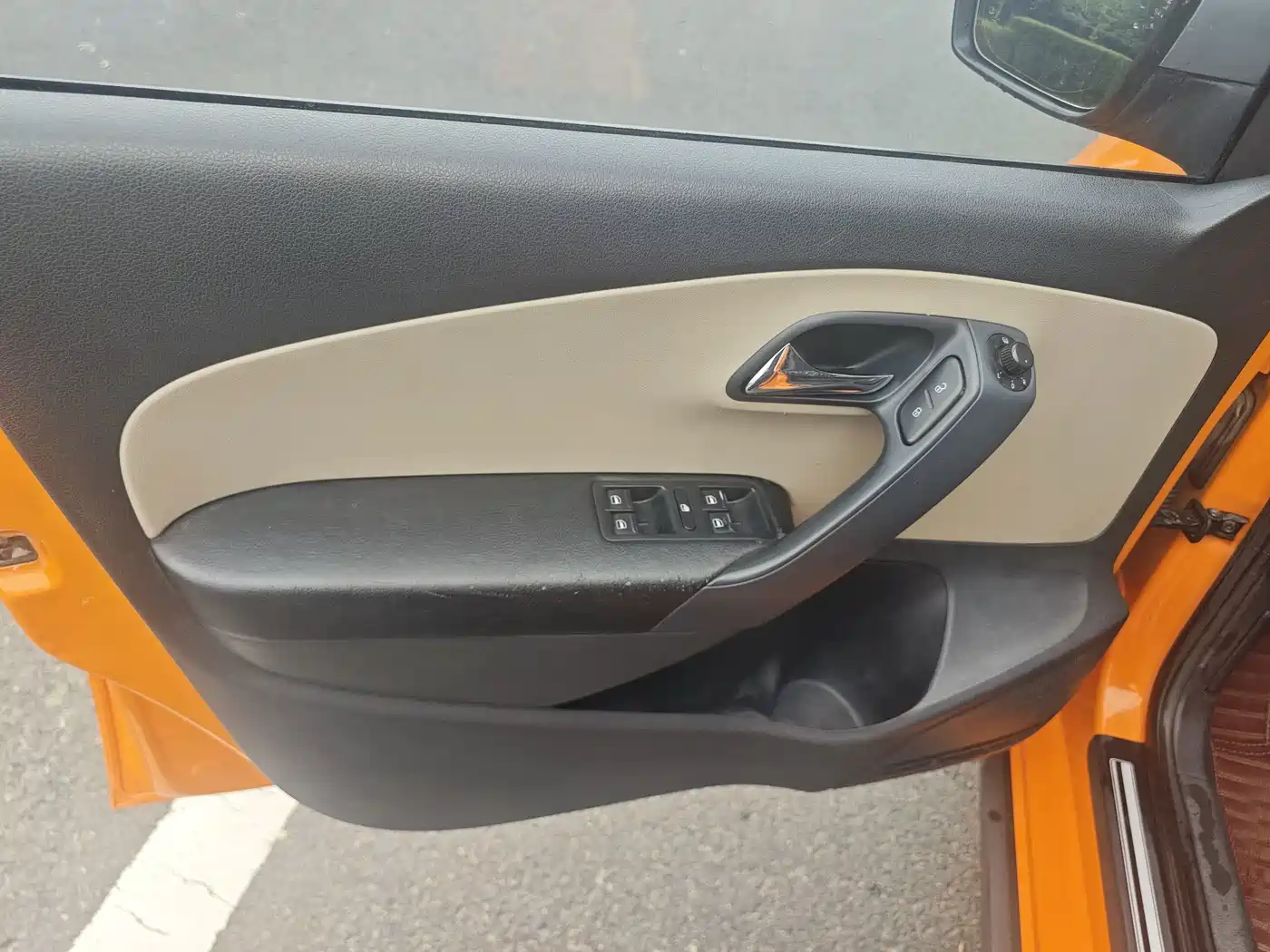 Volkswagen Polo 2013 2012 1.6L Cross Polo AT
