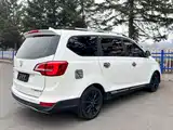 Фото 7 - Baojun 730