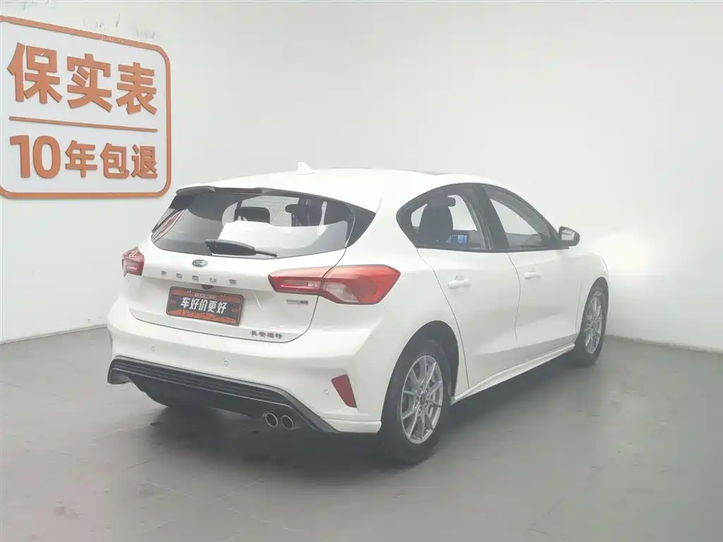 FORD FOX