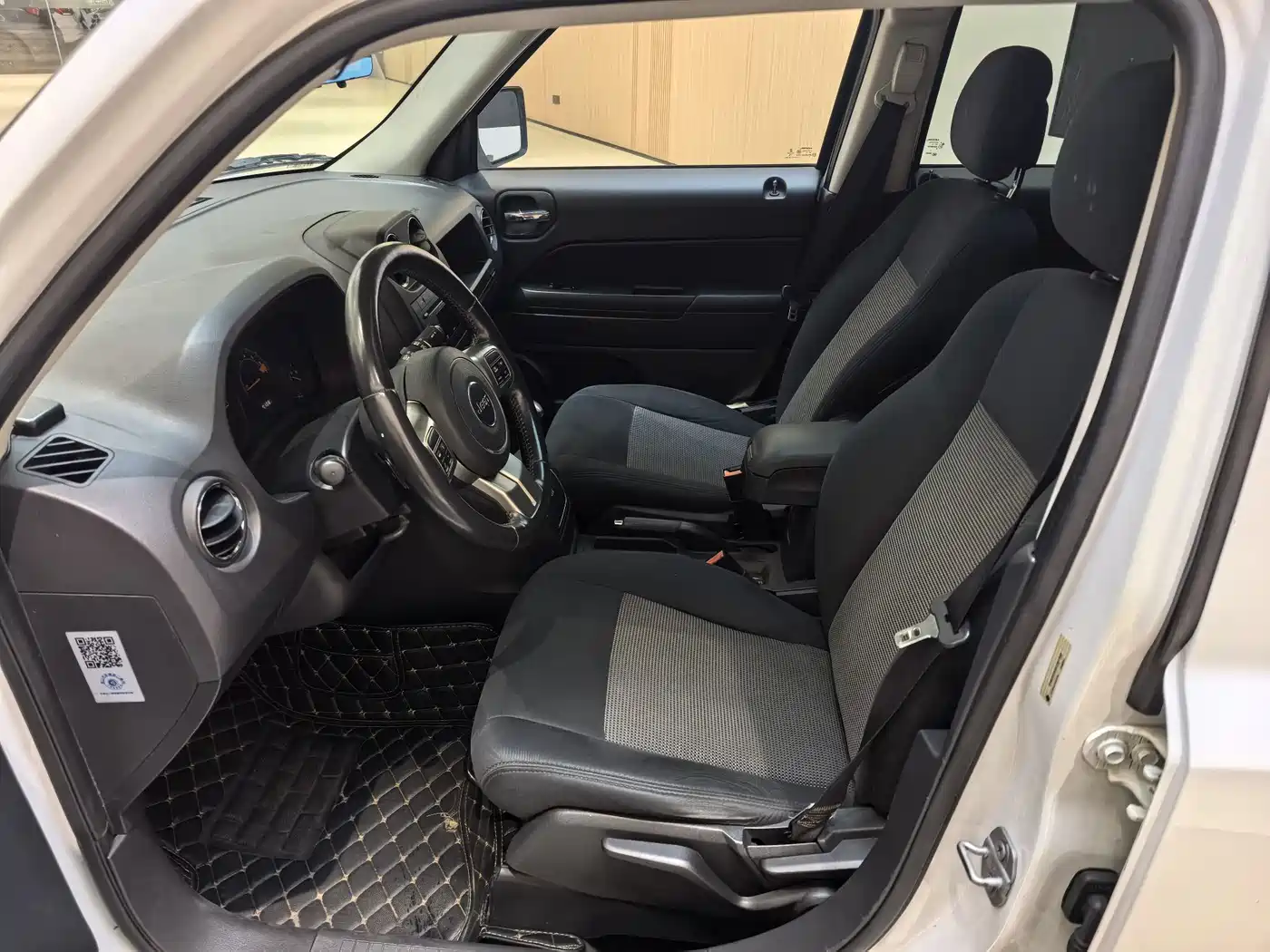 Jeep Patriot 2015 2014 2.4L Sport