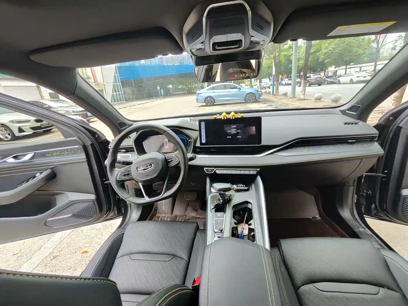 GEELY AUTOMOBILE XINGRUI