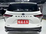 Фото 7 - Toyota Granvia
