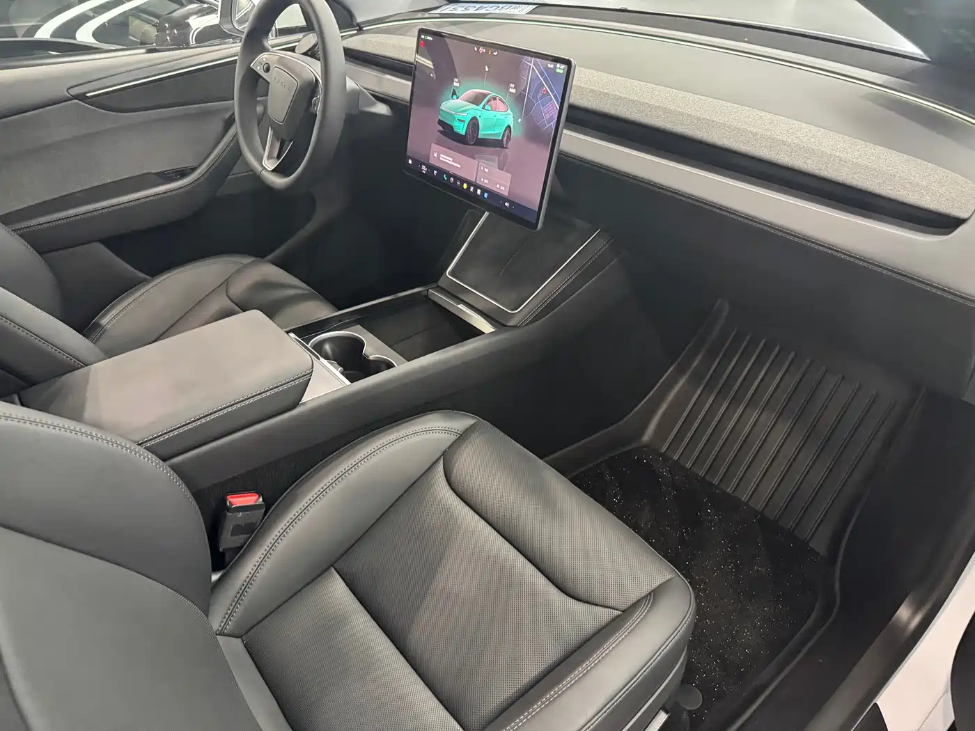 Tesla Model Y 2026 2025 Rear-Wheel Drive