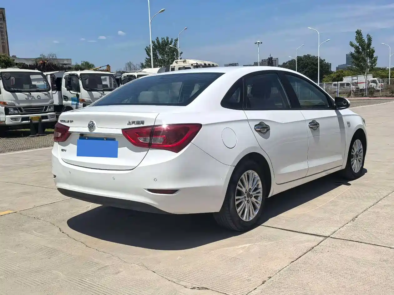 Buick Excelle 2017 15N Automatic Elite фото 5