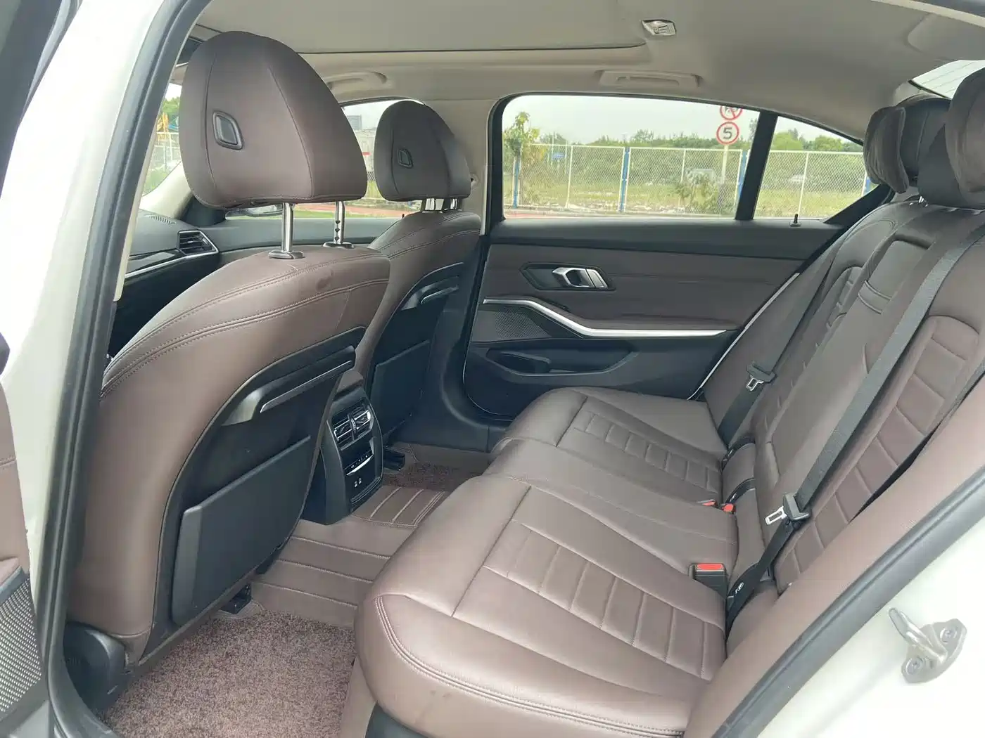 BMW 3 Series 2020 320Li M Sport Package фото 9