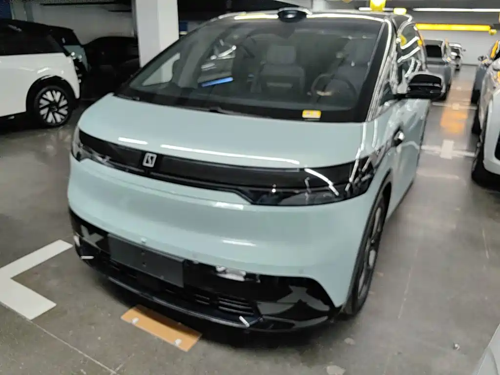 ZEEKR MIX 2025 Smart Driving Edition