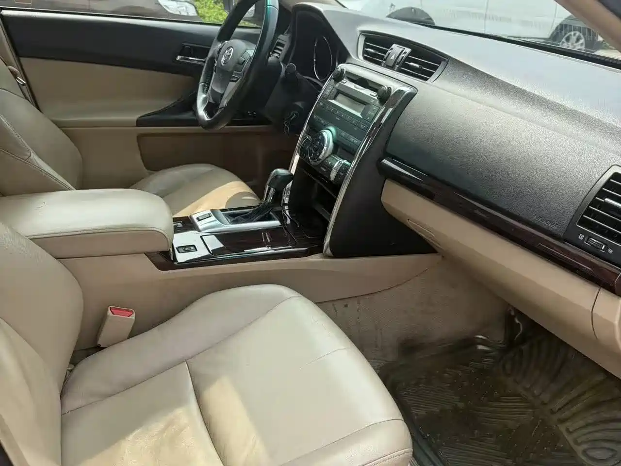 Toyota Reiz 2010 2.5V Elegance Elite Edition фото 10