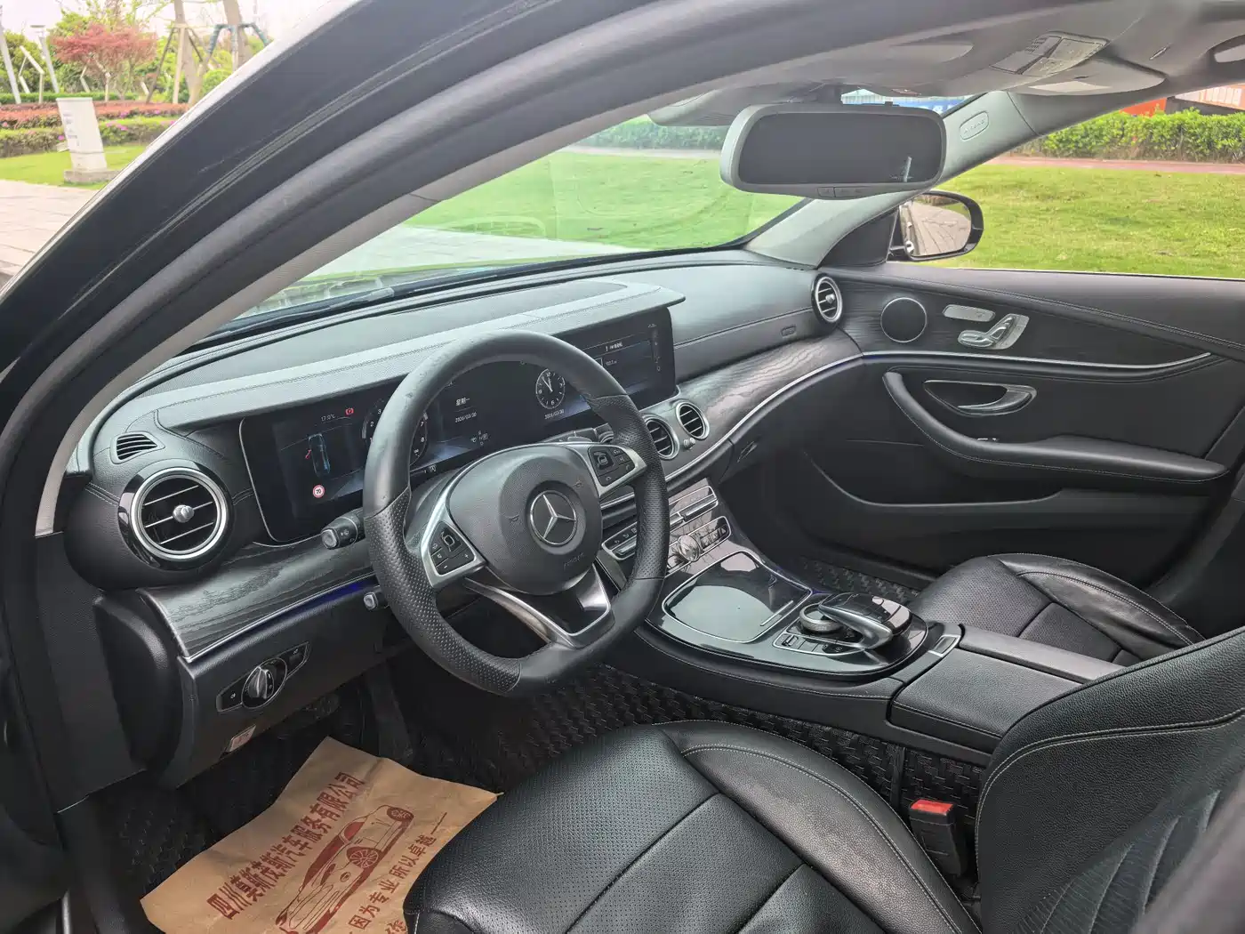 Mercedes-Benz E-Class 2016 E 300 L Sport Fashion Type фото 4