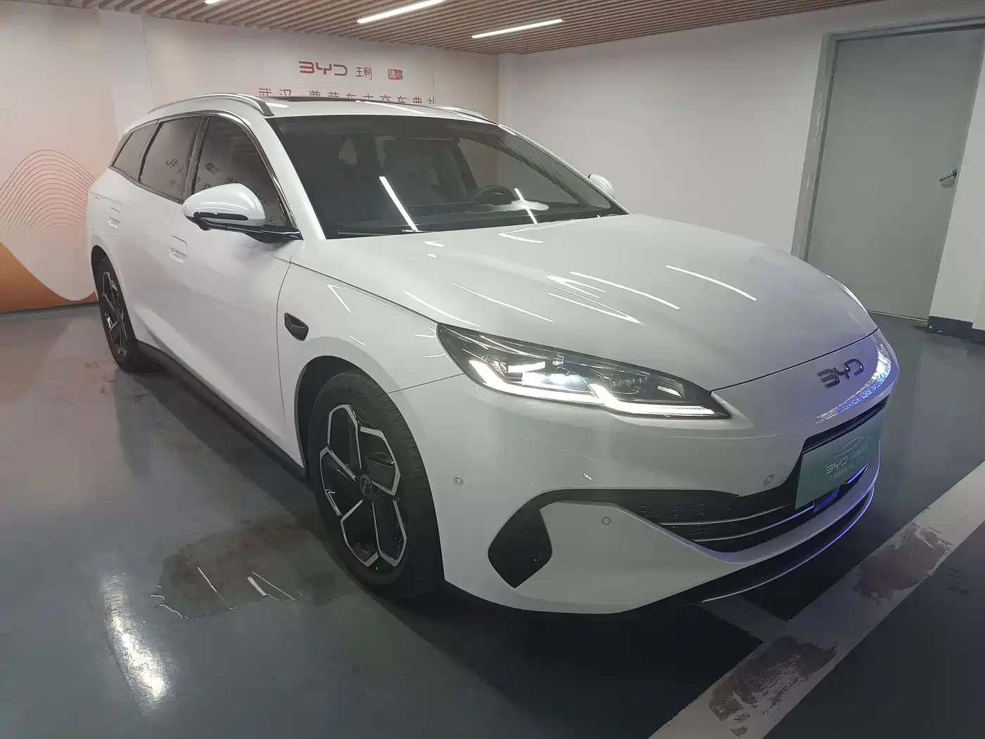 2025 BYD Seal 06 DM-i Touring