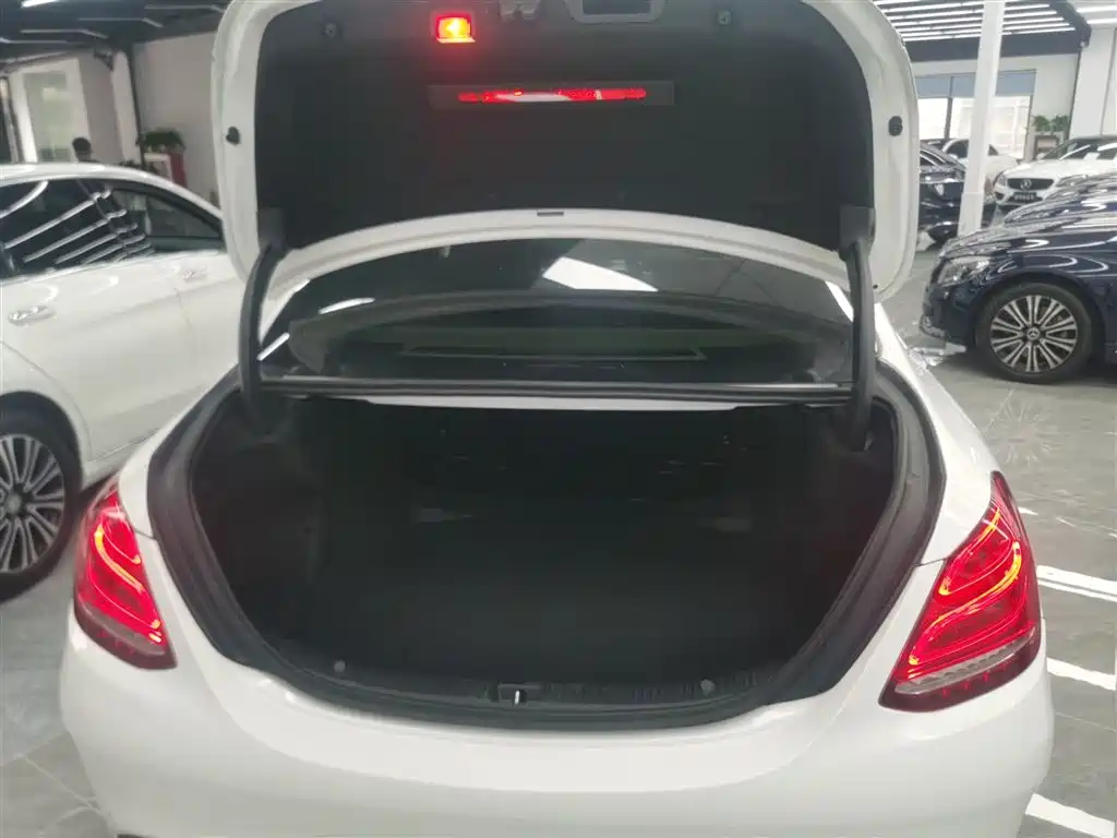 Mercedes-Benz C-Class 2018 C 200 L Sport Edition фото 19