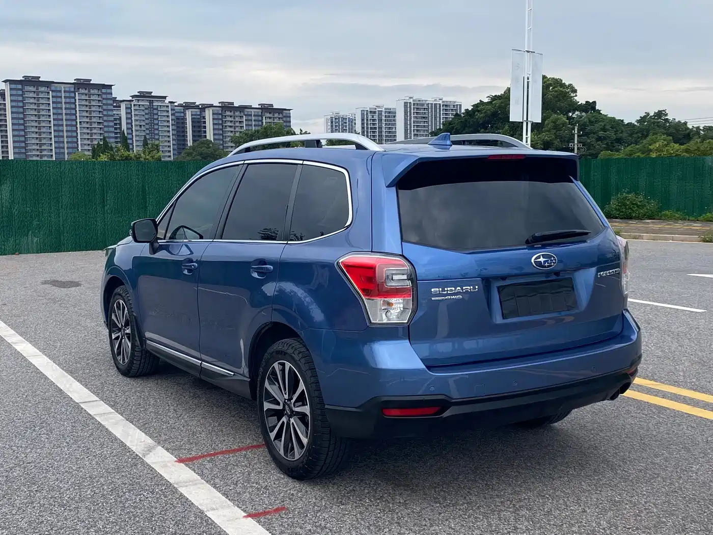 SUBARU FORESTER