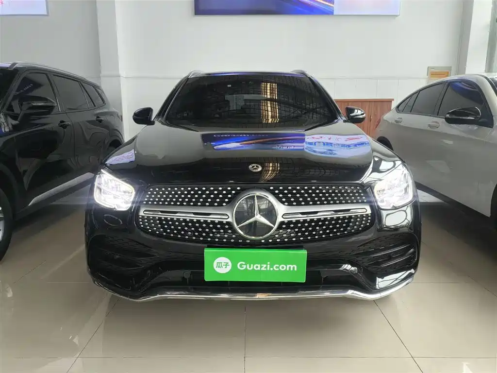Mercedes-Benz GLC 2020 Facelift GLC 300 L 4MATIC Dynamic фото 3