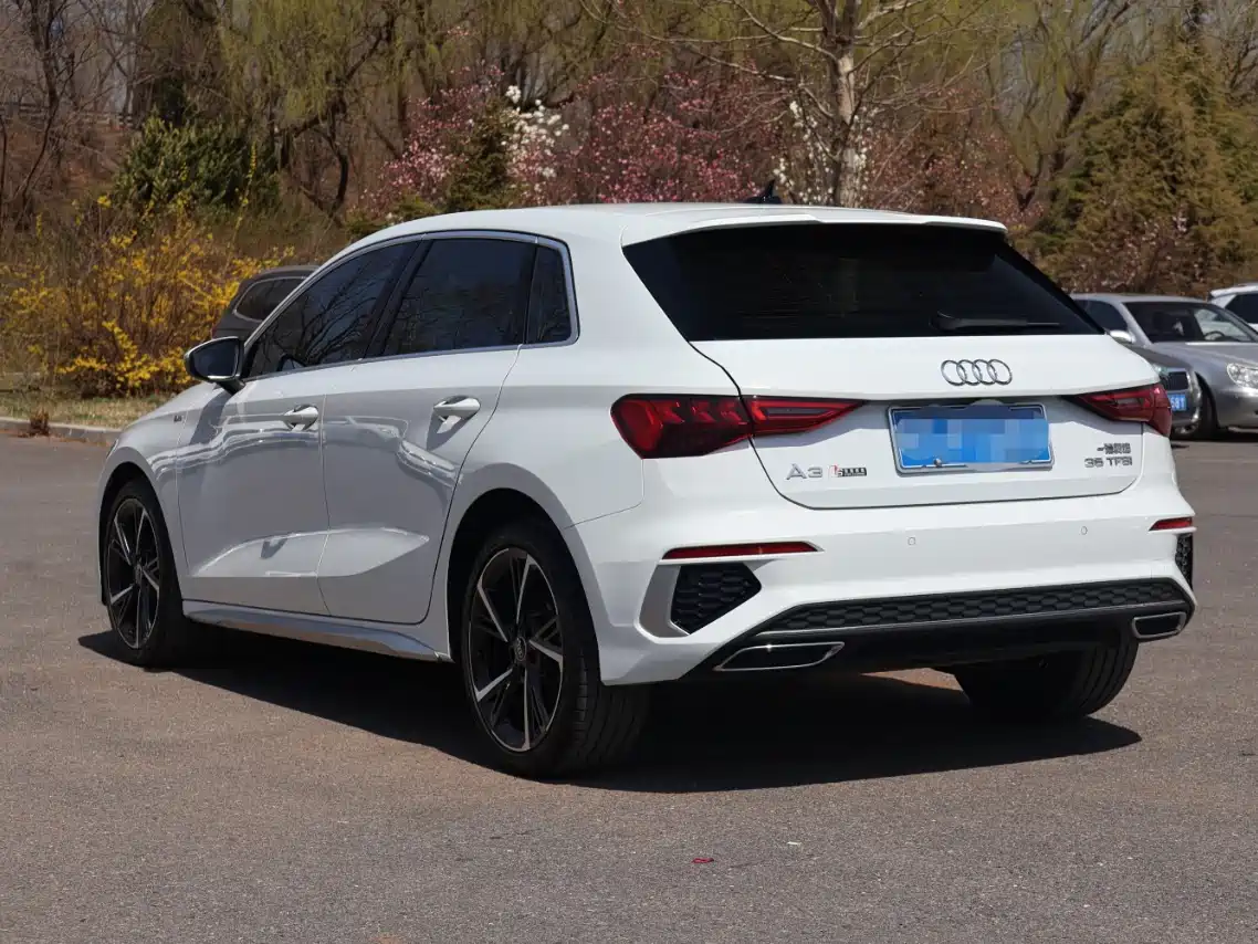 Audi A3 2022 Sportback 35 TFSI Style Sport фото 6
