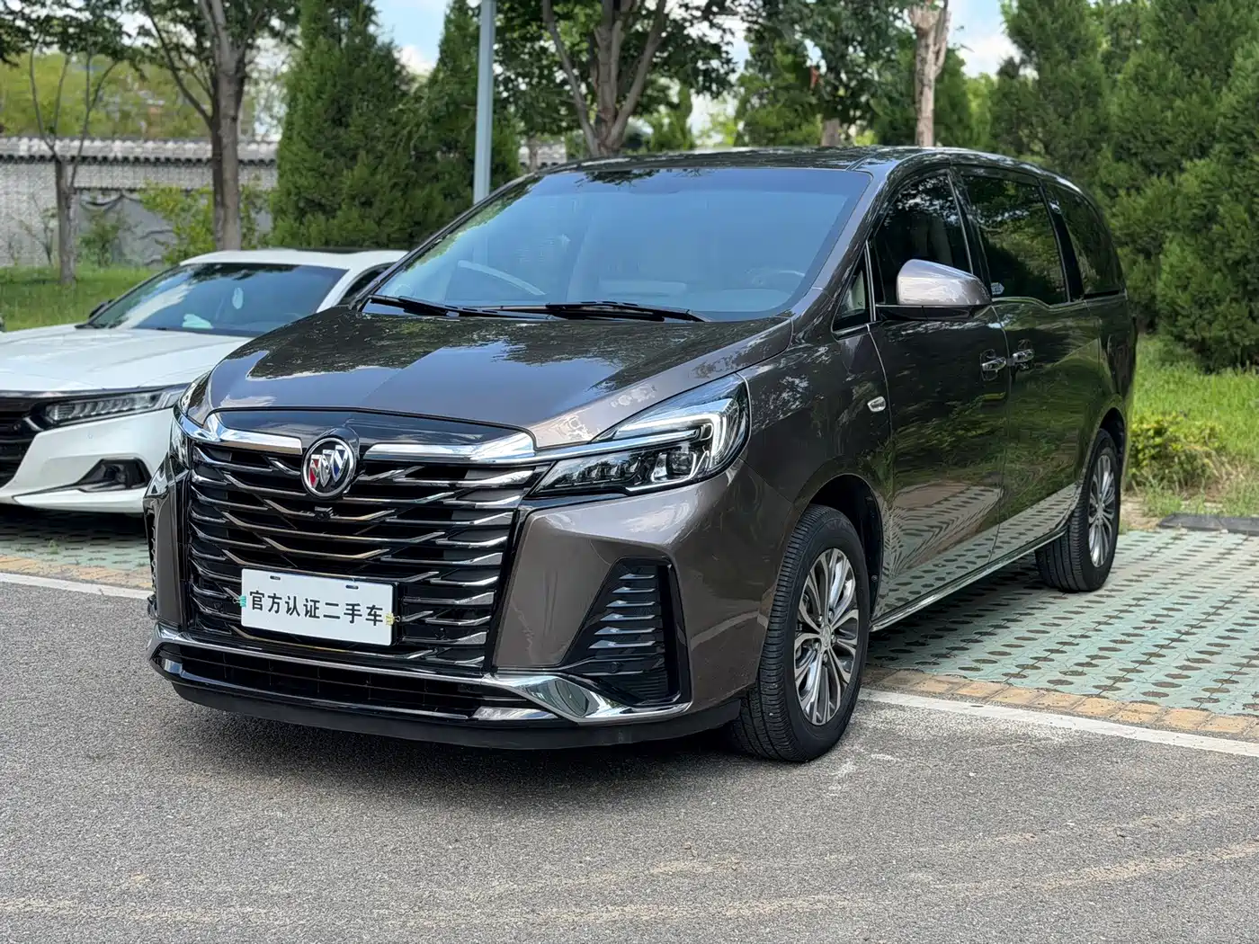 Buick GL8