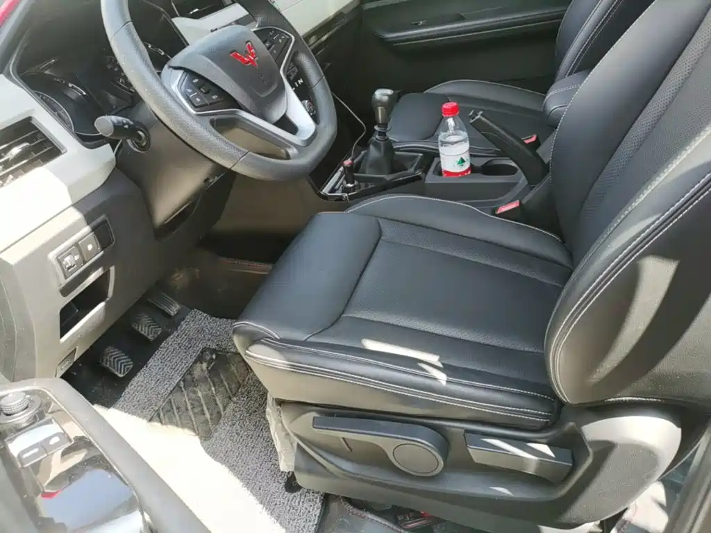 Wuling Motors Wuling Journey 2024 2021 1.5T Manual Luxury Edition