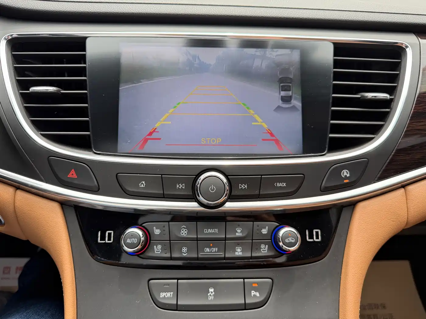 Buick LaCrosse 2016 20T Elite Type фото 13