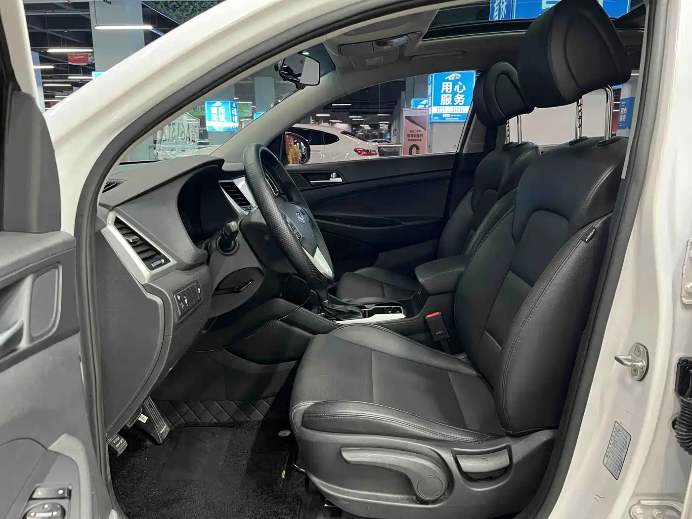 Hyundai Tucson 2015 1.6T Dual Clutch 2WD Smart фото 5