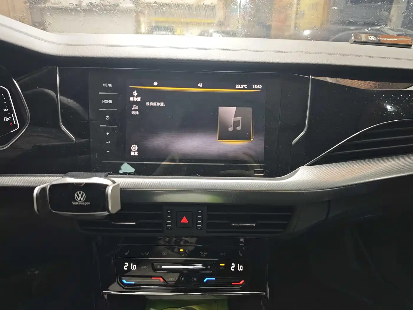 Volkswagen Passat 2023 Facelift 330TSI Elite Edition фото 16