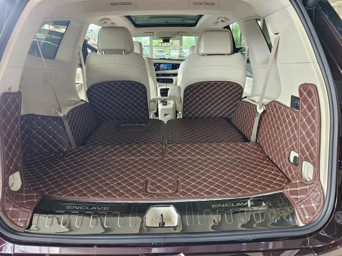 Buick Enclave 2022 652T 4WD Avenir 6-Seater фото 32