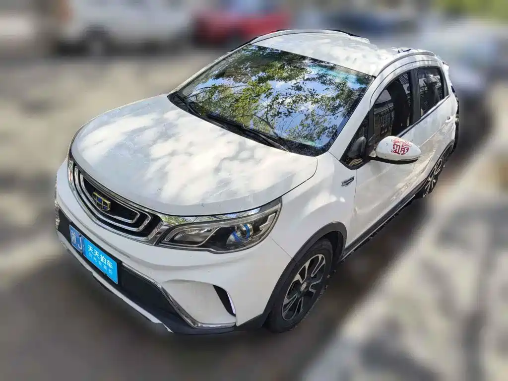 Фото 1 - Geely Vision X3