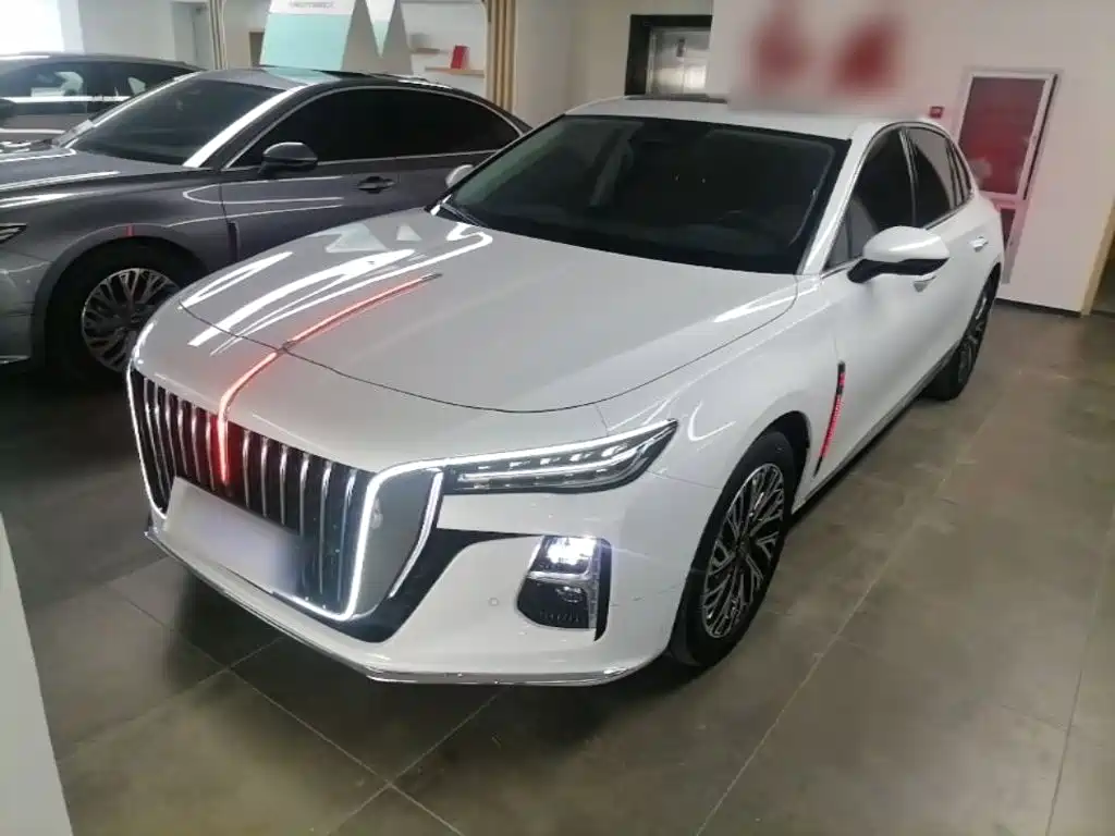 Hongqi H5 2024 2.0T Automatic Smart Connect Flag Leader Edition