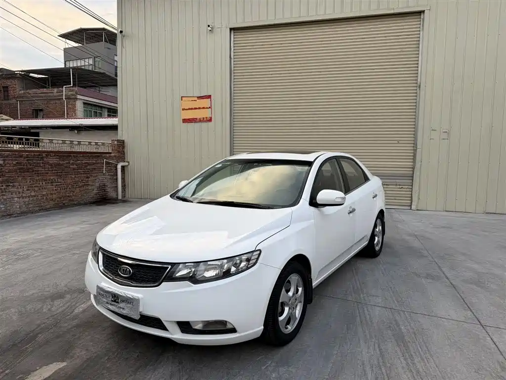 Kia Forte 2012 1.6L AT GLS Commemorative Edition