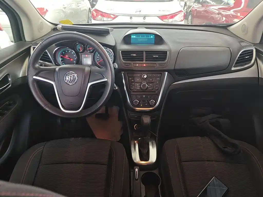 Фото 14 - Buick Encore