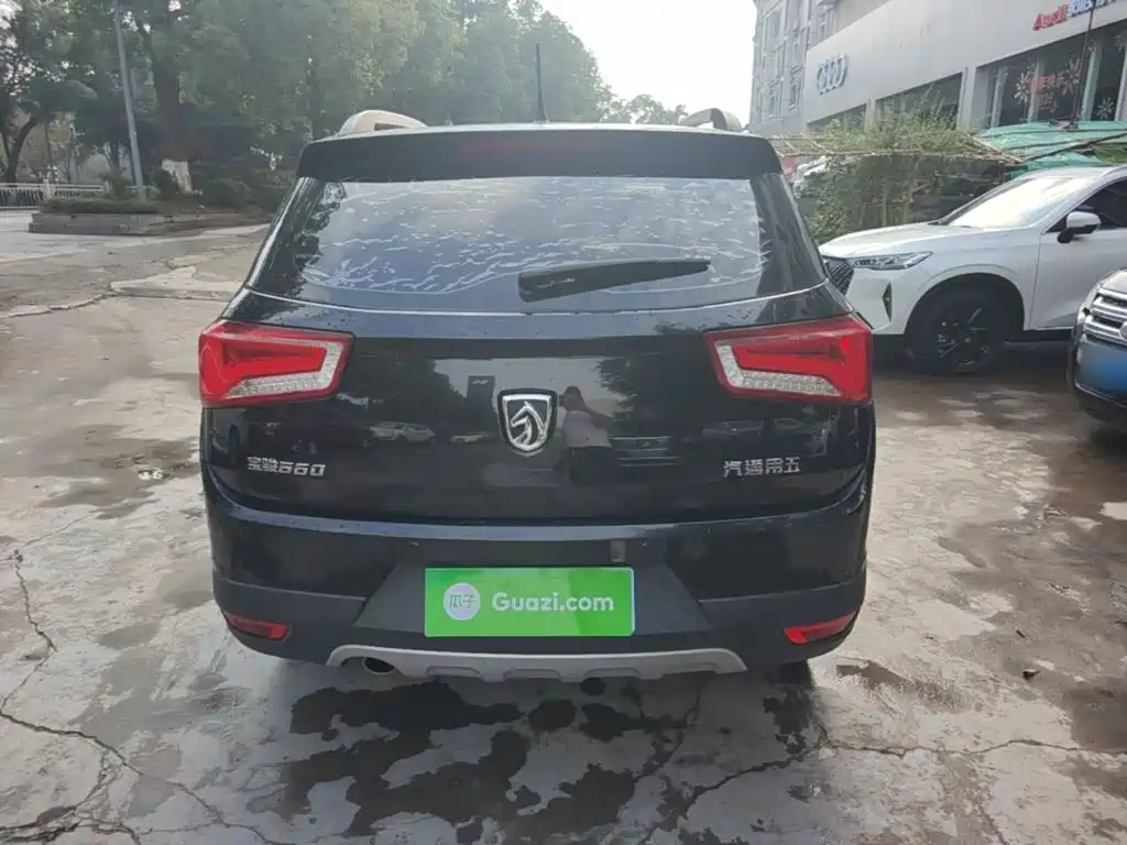Baojun 560 2015 2015 1.8L Manual Comfort