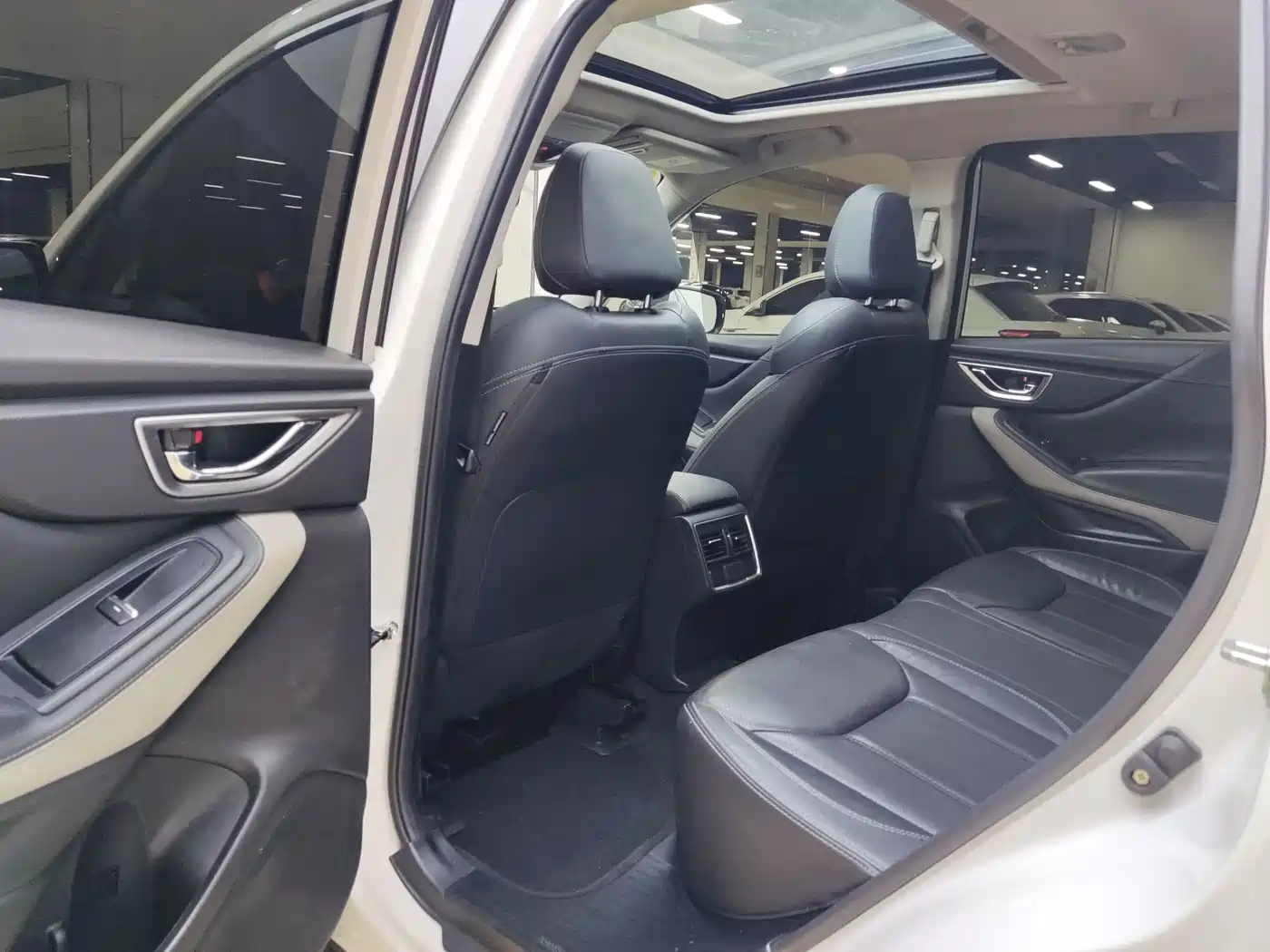 Subaru Forester 2022 2.0i AWD Luxury Edition with EyeSight фото 9