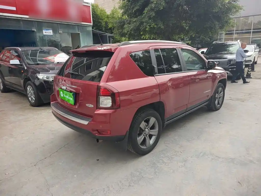 Jeep Compass (Import) 2014 2014 Facelift 2.4L 4WD Comfort Edition