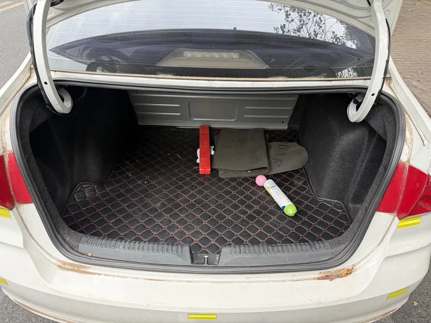Volkswagen Santana 2016 1.6L Automatic Trend Edition фото 8