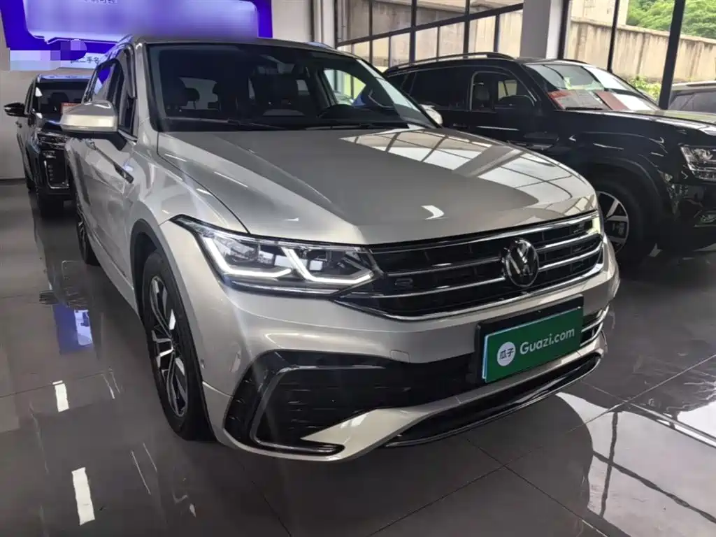 Volkswagen Tiguan L 2022 330TSI Auto 2WD R-Line Premium Edition фото 22