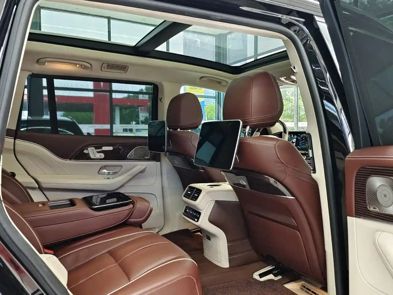 Mercedes-Benz Maybach GLS 2022 GLS 480 4MATIC фото 19