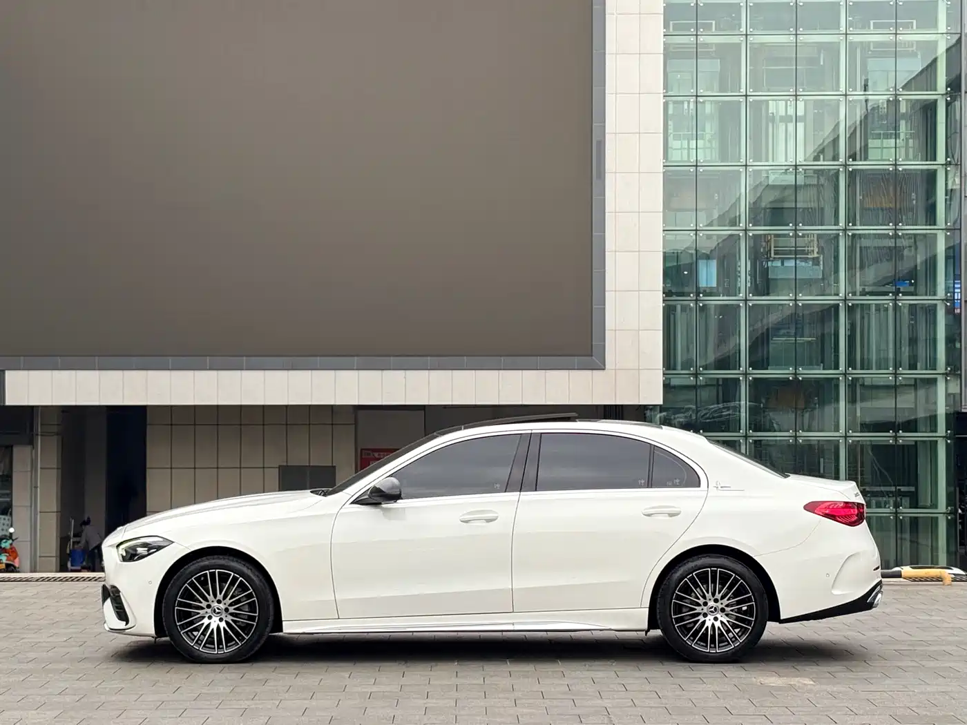 Mercedes-Benz C-Class 2023 C 260 L Sport фото 14